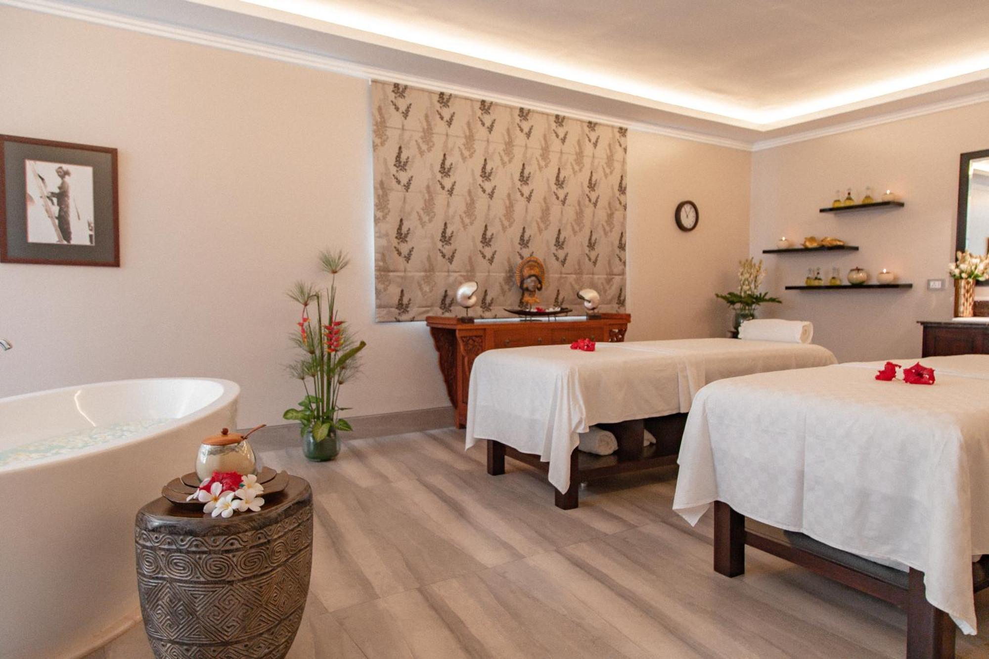 Cascades Suites Ubud  Luaran gambar